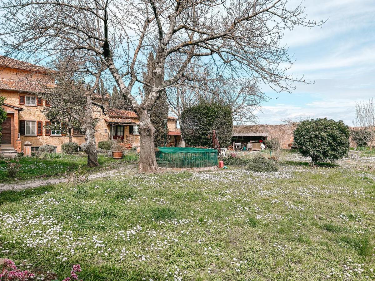 Attico Il Magnifico Volterra Apartment Bagian luar foto